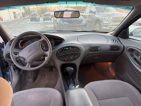 Used 1998 Ford Taurus LX image 8