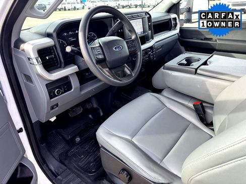 Used 2023 Ford F250 XL w/ FX4 Off-Road Package image 11