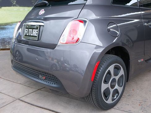 Used 2017 FIAT 500 e image 29