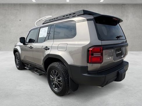 Used 2025 Toyota Land Cruiser image 14