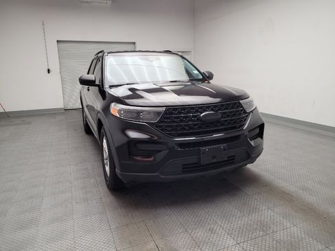 Used 2020 Ford Explorer XLT RWD image 14