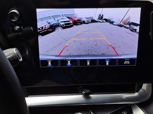 Used 2022 Chevrolet Corvette Stingray Premium Conv w/ Z51 Performance Package image 20