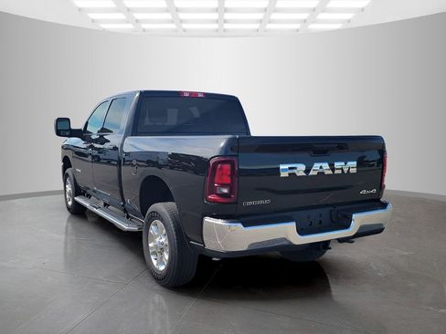 Used 2026 RAM 2500 Big Horn AWD/4WD image 3