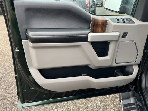 Used 2015 Ford F150 Lariat w/ Equipment Group 502A Luxury image 11