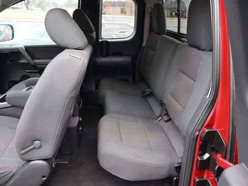 Used 2013 Nissan Titan SV w/ SV Value Truck Pkg image 20