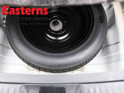 Used 2025 Honda HR-V LX image 21