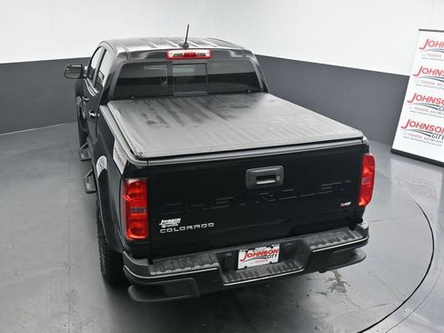 Used 2022 Chevrolet Colorado Z71 w/ Z71 Midnight Edition image 26