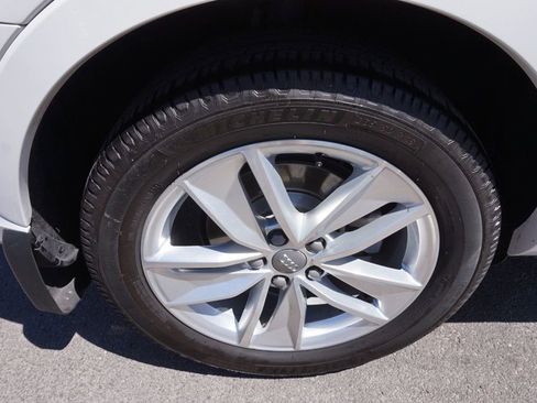 Used 2018 Audi Q3 2.0T Premium Plus image 15
