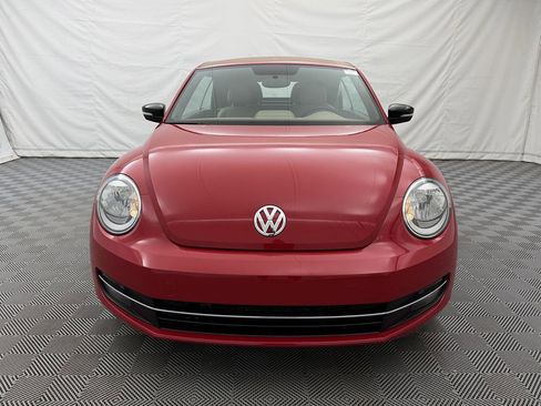 Used 2013 Volkswagen Beetle 2.0T image 9