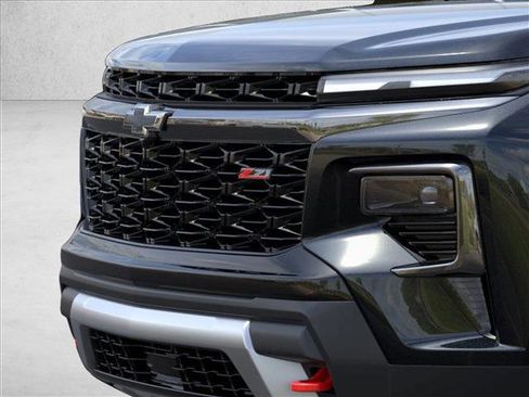 Used 2026 Chevrolet Traverse Z71 image 13