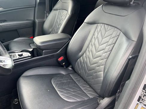 Used 2023 Kia Sportage X-Pro AWD/4WD image 12