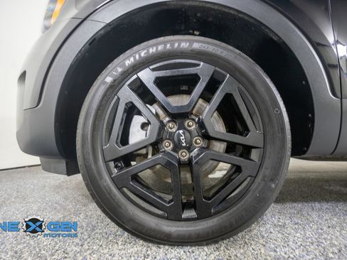 Used 2024 Kia Telluride EX X-Line AWD/4WD image 49