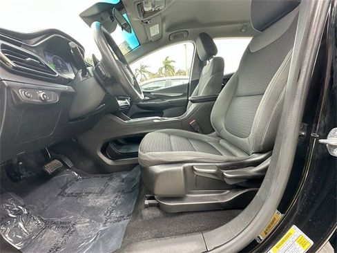 Used 2023 Chevrolet Bolt LT image 14