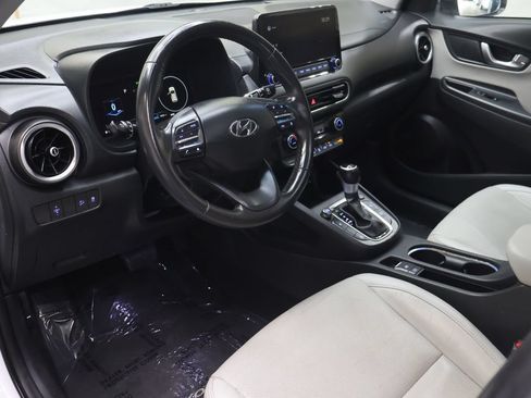 Used 2022 Hyundai Kona Limited FWD image 17