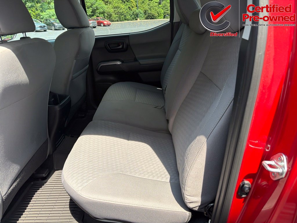 Used 2021 Toyota Tacoma SR5 RWD image 36
