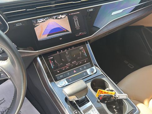 Used 2019 Audi Q8 Premium w/ Convenience Package AWD/4WD image 23