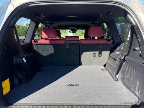 Used 2021 Lexus GX 460 Premium w/ Premium Package AWD/4WD image 9