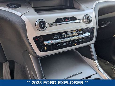 Certified 2023 Ford Explorer XLT w/ Equipment Group 202A image 17