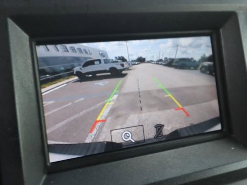 Used 2018 Ford F150 XLT RWD image 4