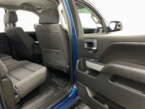 Certified 2018 Chevrolet Silverado 1500 LT w/ All Star Edition AWD/4WD image 40