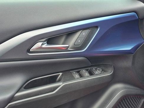 Certified 2024 Chevrolet Equinox EV LT w/ LPO, Blackout Package image 11