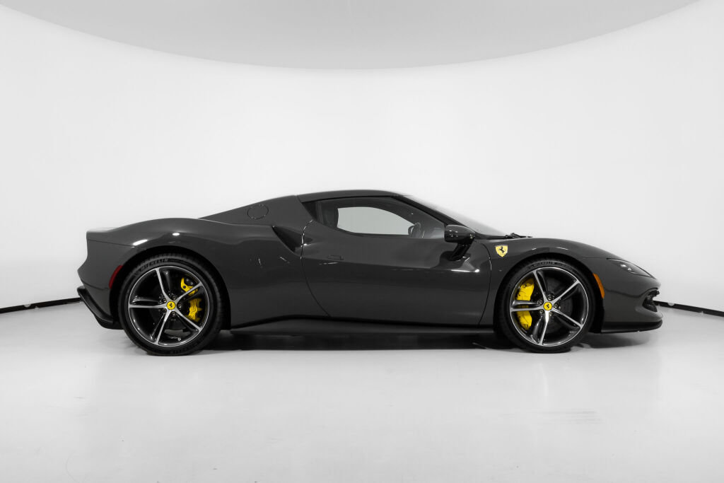 Used 2024 Ferrari 296 GTB RWD image 8