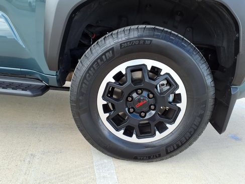 Certified 2026 Toyota 4Runner TRD Off-Road AWD/4WD image 10