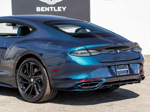 Used 2025 Bentley Continental GT Speed image 12