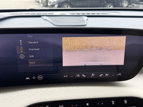 New 2026 Buick Enclave Avenir w/ Super Cruise Package image 38