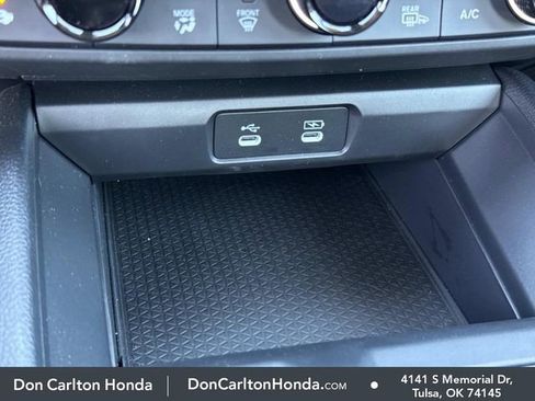 Certified 2025 Honda Accord SE image 21