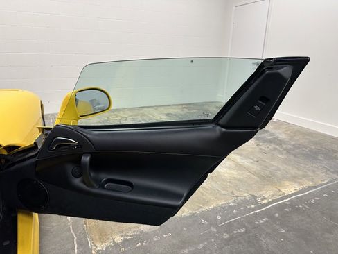 Used 2002 Dodge Viper RT/10 image 15
