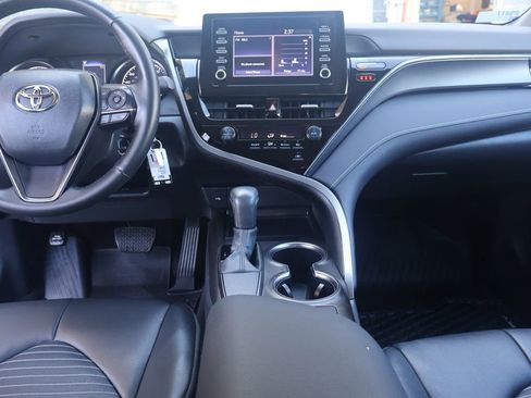 Used 2024 Toyota Camry SE FWD image 23