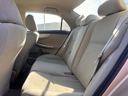 Used 2011 Toyota Corolla LE image 16