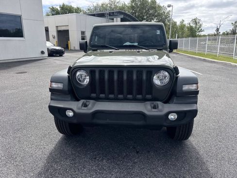 Used 2021 Jeep Wrangler Unlimited Sport image 9