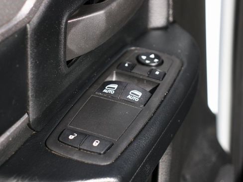 Used 2022 RAM 2500 Tradesman image 16