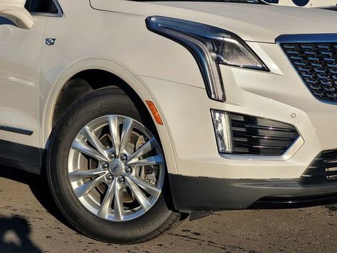 Certified 2022 Cadillac XT5 Luxury image 3