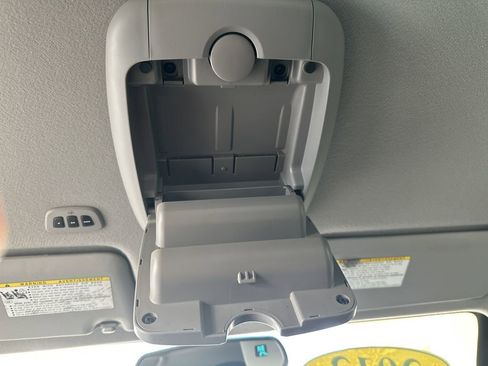 Used 2012 Scion iQ w/ Rear Speaker Pkg image 25