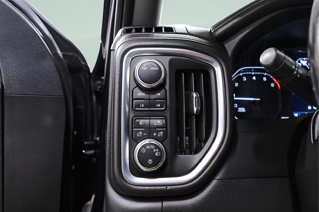 Used 2022 GMC Sierra 1500 Elevation AWD/4WD image 18