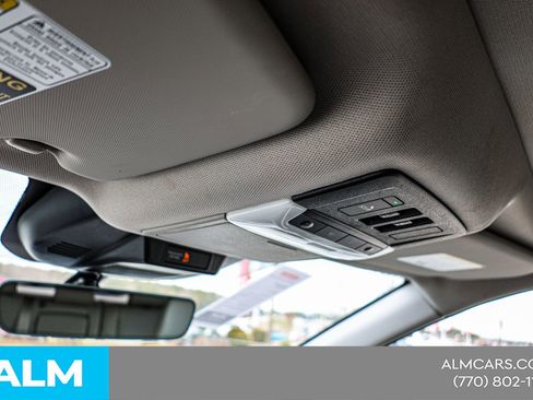 Used 2023 Nissan Rogue SL w/ SL Premium Package image 51