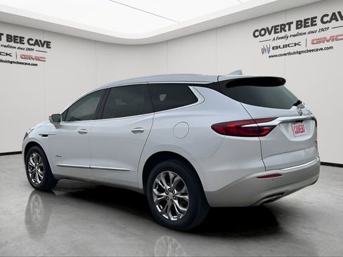 Used 2019 Buick Enclave Avenir w/ Avenir Technology Package image 6