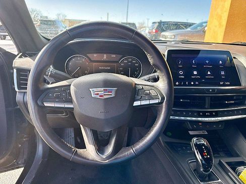 Used 2022 Cadillac CT5 Luxury w/ Cold Weather Package image 12