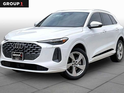 New 2026 Audi Q5 Premium AWD/4WD image 1