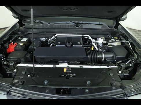 Used 2023 Chevrolet Colorado LT w/ LT Convenience Package III image 21
