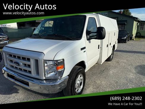 Used 2018 Ford E-350 and Econoline 350 Super Duty w/ Power Windows & Locks Group image 1