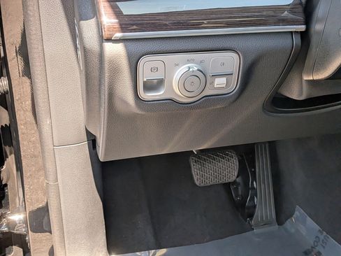 Used 2026 Mercedes-Benz GLE 450 4MATIC image 15