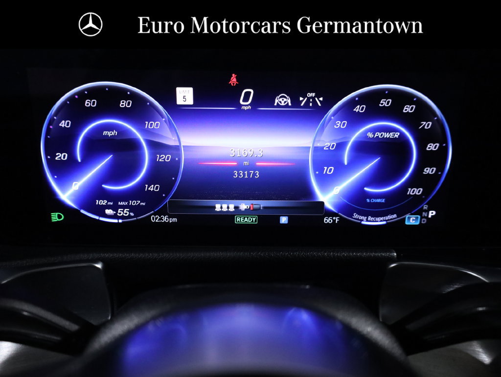 Used 2024 Mercedes-Benz EQB 300 4MATIC image 13