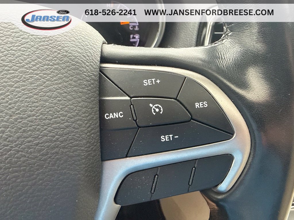 Used 2020 Jeep Grand Cherokee Limited AWD/4WD image 14