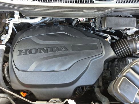 Used 2021 Honda Passport Touring image 18