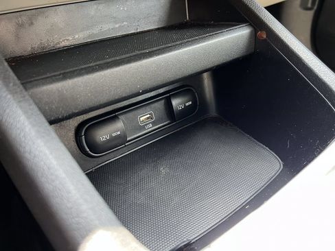 Used 2023 Kia Forte LXS FWD image 19