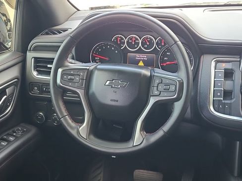 Used 2021 Chevrolet Suburban RST RWD image 13
